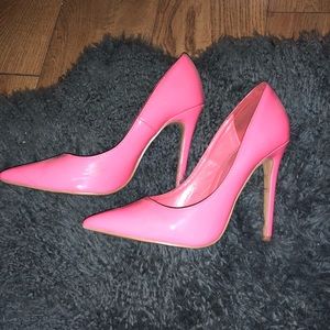 Hot pink pumps